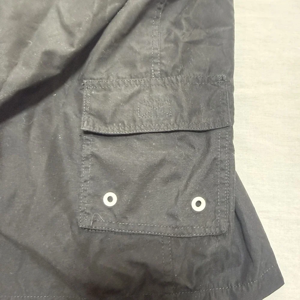Disney Parks Swim Trunks Mens XL‎ Black Pocket Drawstring Polyester Inseam 9